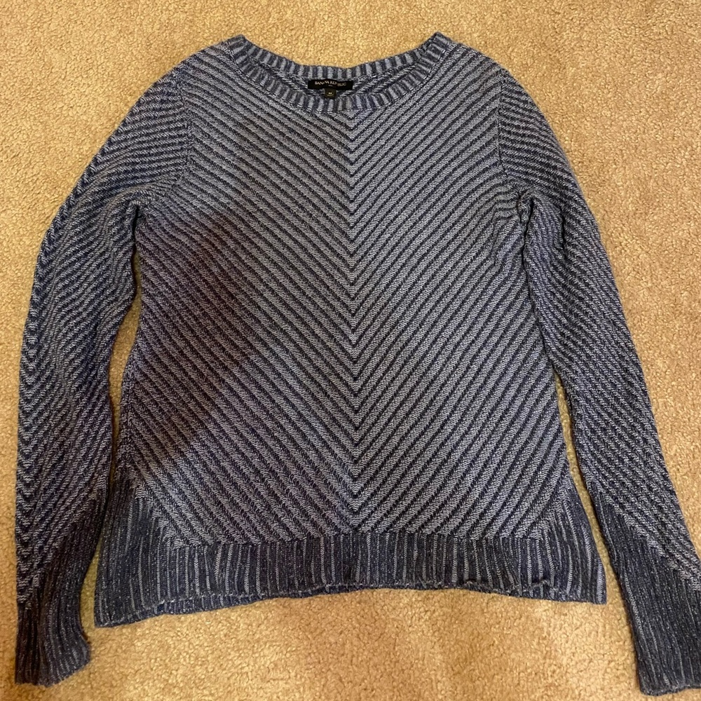 Banana Republic blue sweater
